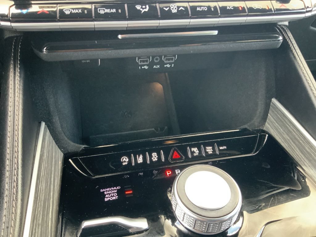 Certified 2022 Jeep Wagoneer Series II AWD/4WD image 25