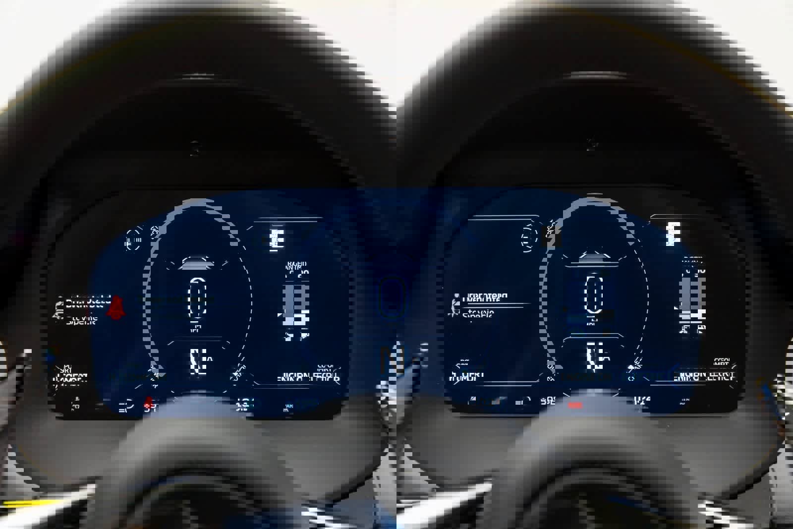 New 2026 McLaren Artura image 18