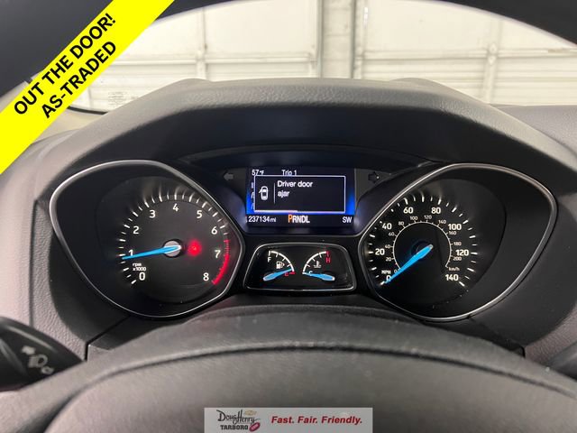 Used 2015 Ford Focus SE FWD image 42