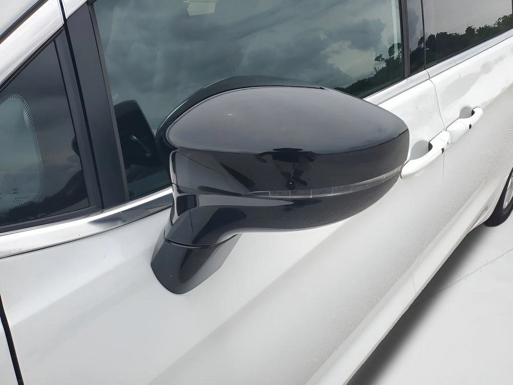 New 2026 Chrysler Voyager LX FWD image 21