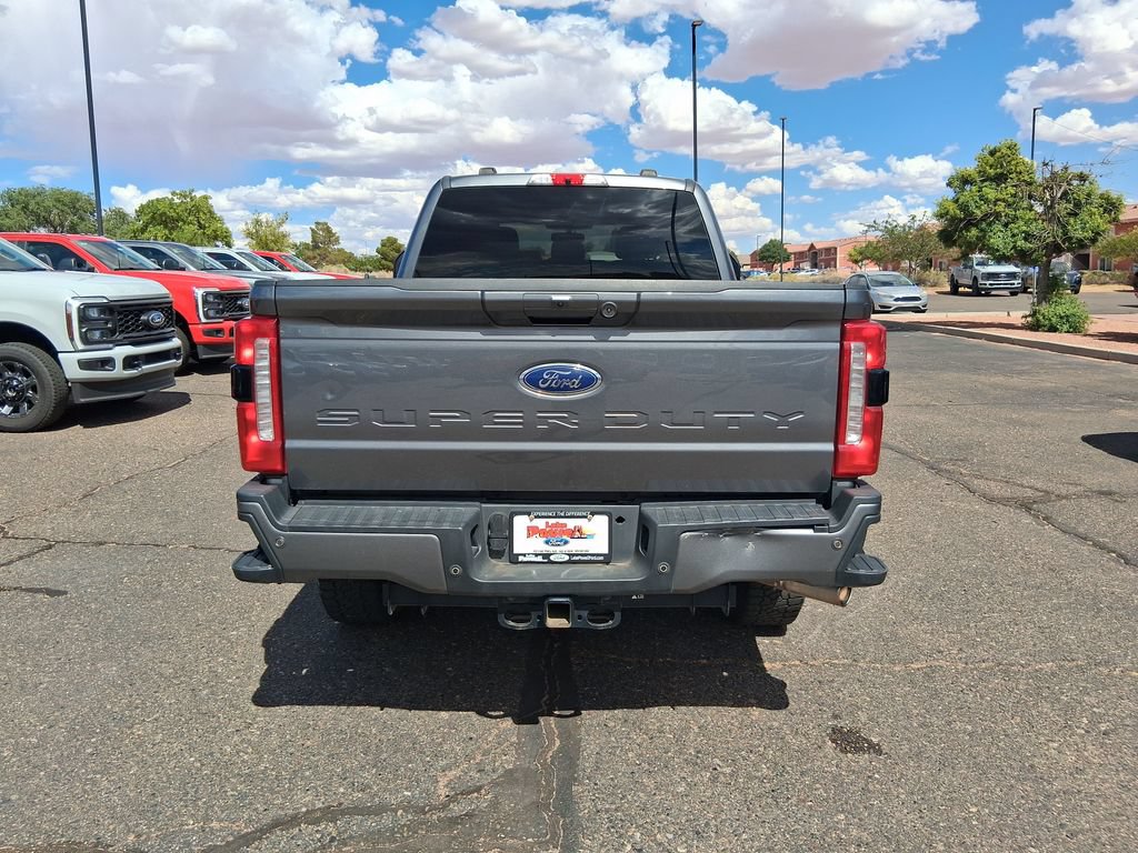 Used 2023 Ford F250 XLT w/ XLT Premium Package AWD/4WD image 4