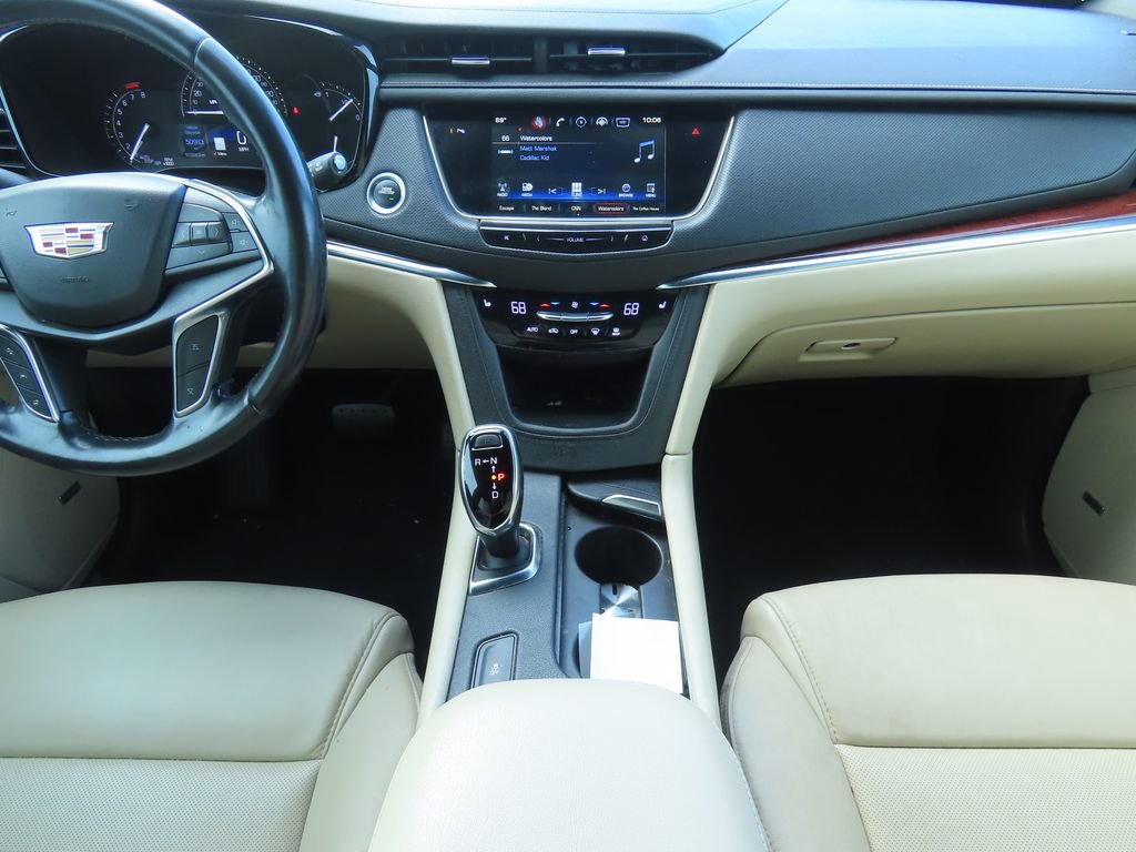 Used 2019 Cadillac XT5 Luxury image 7