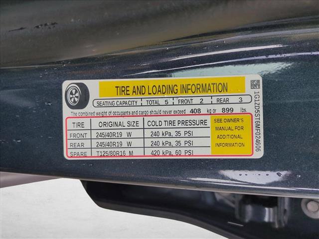 Used 2021 Chevrolet Malibu LT FWD image 14