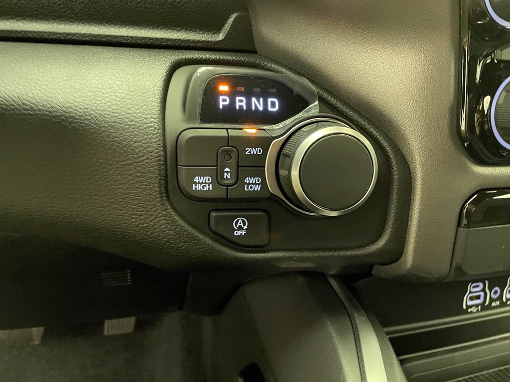 New 2026 RAM 1500 Express AWD/4WD image 15
