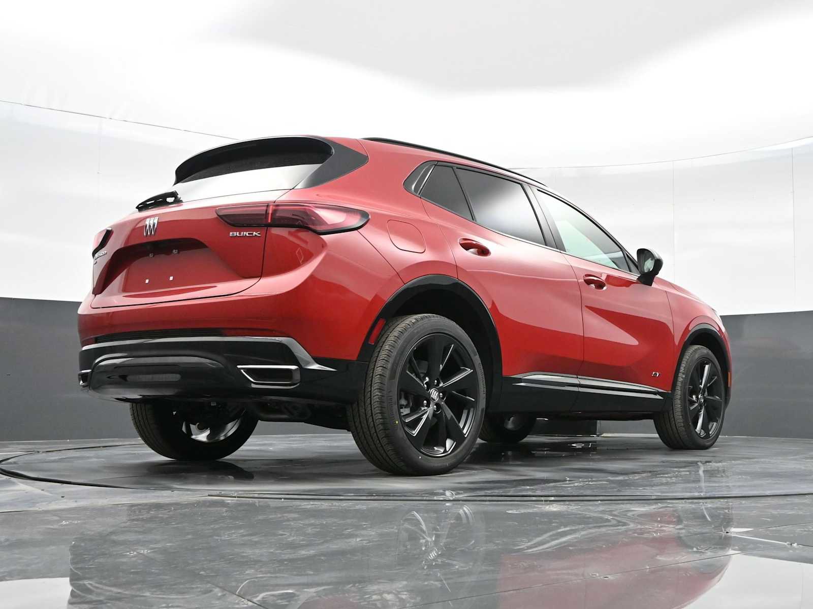 Used 2025 Buick Envision Sport Touring AWD/4WD image 32