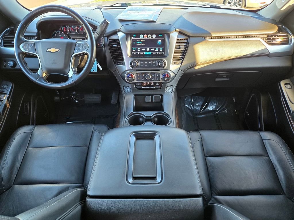 Used 2019 Chevrolet Suburban LT image 11