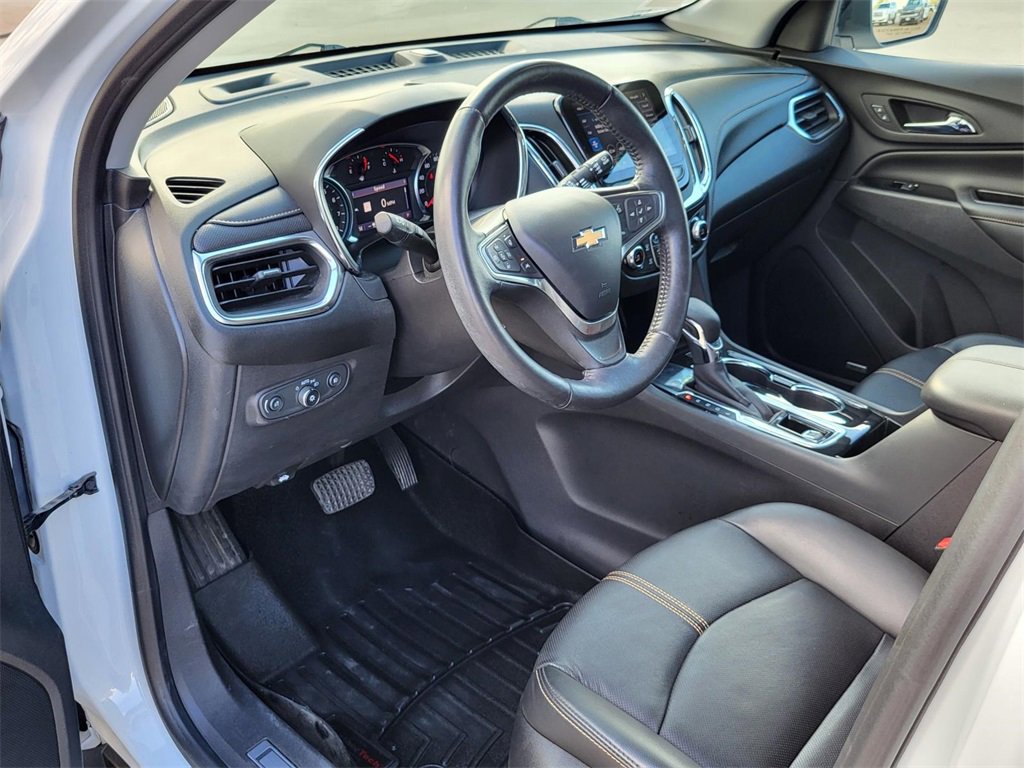 Used 2022 Chevrolet Equinox Premier image 16
