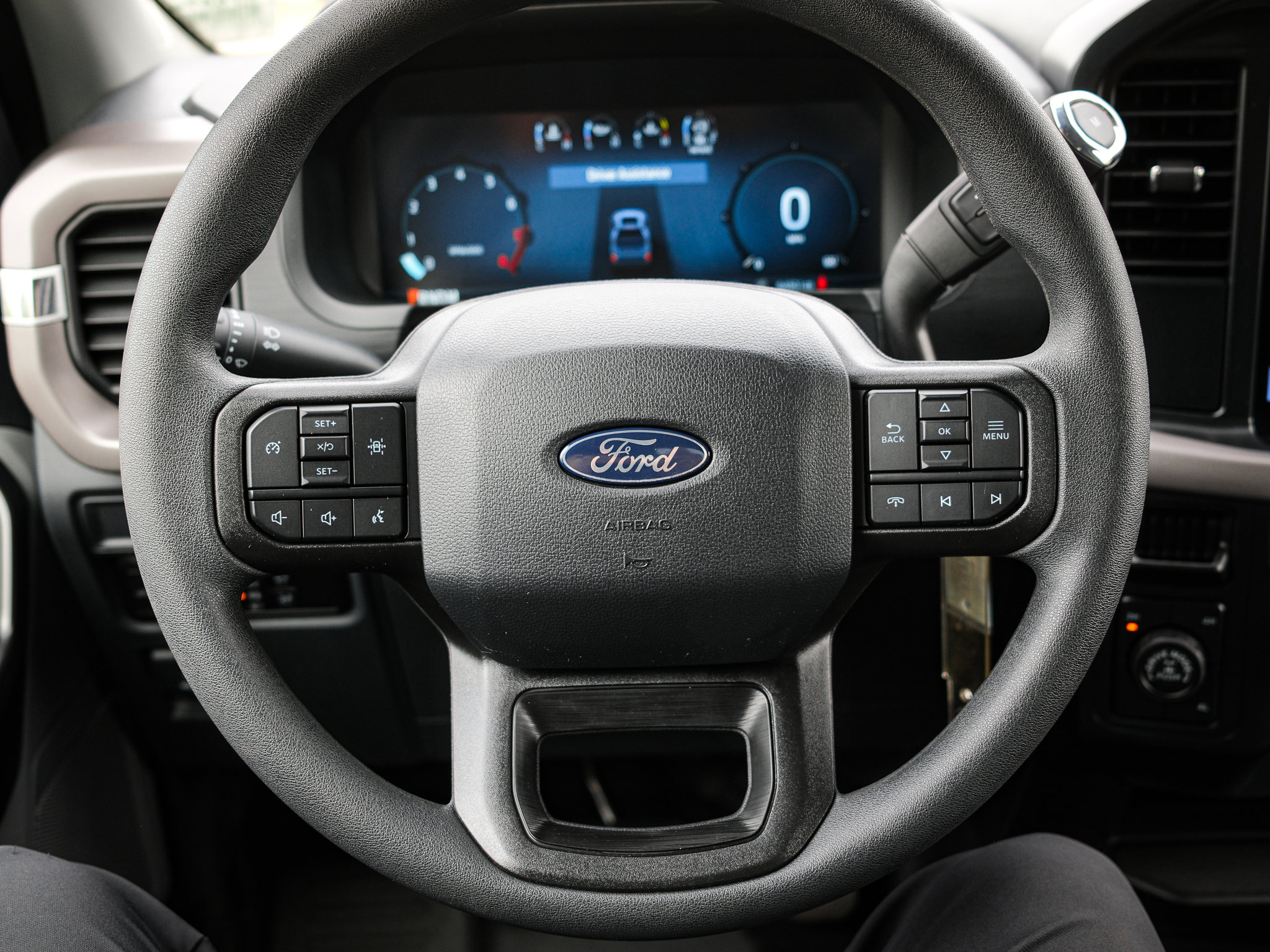 Used 2025 Ford F150 XL w/ Equipment Group 103A High AWD/4WD image 19