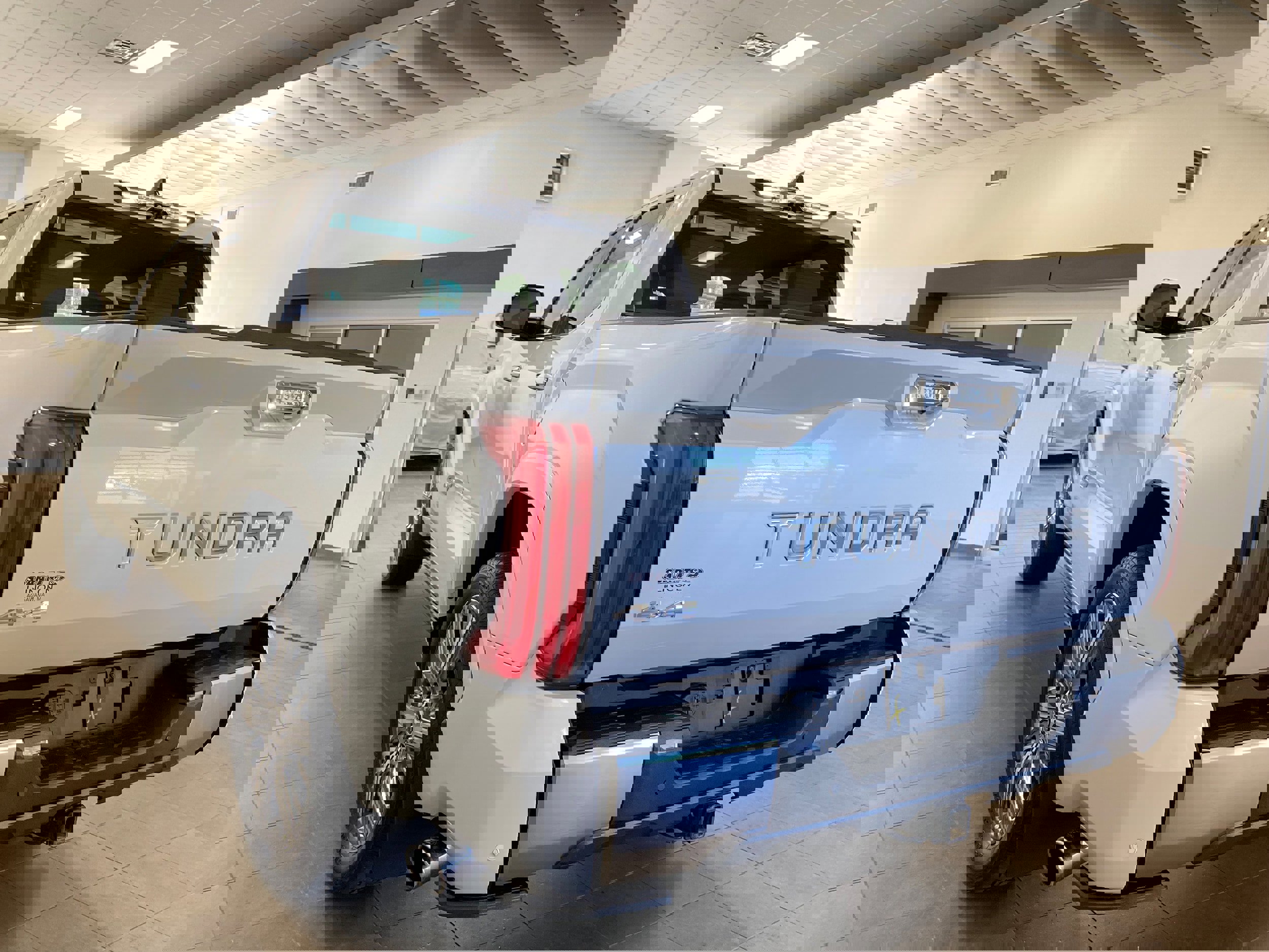 Used 2023 Toyota Tundra Capstone image 5