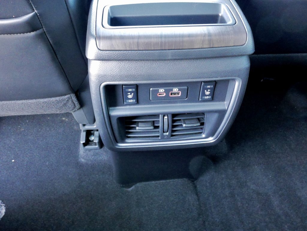 Used 2024 Nissan Murano Platinum w/ Cargo Package image 21