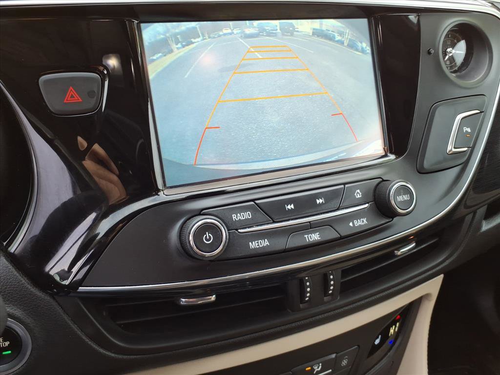 Used 2017 Buick Envision Essence image 37