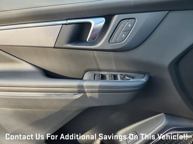 New 2026 Buick Enclave Sport Touring w/ LPO, Floor Liner Package FWD image 17