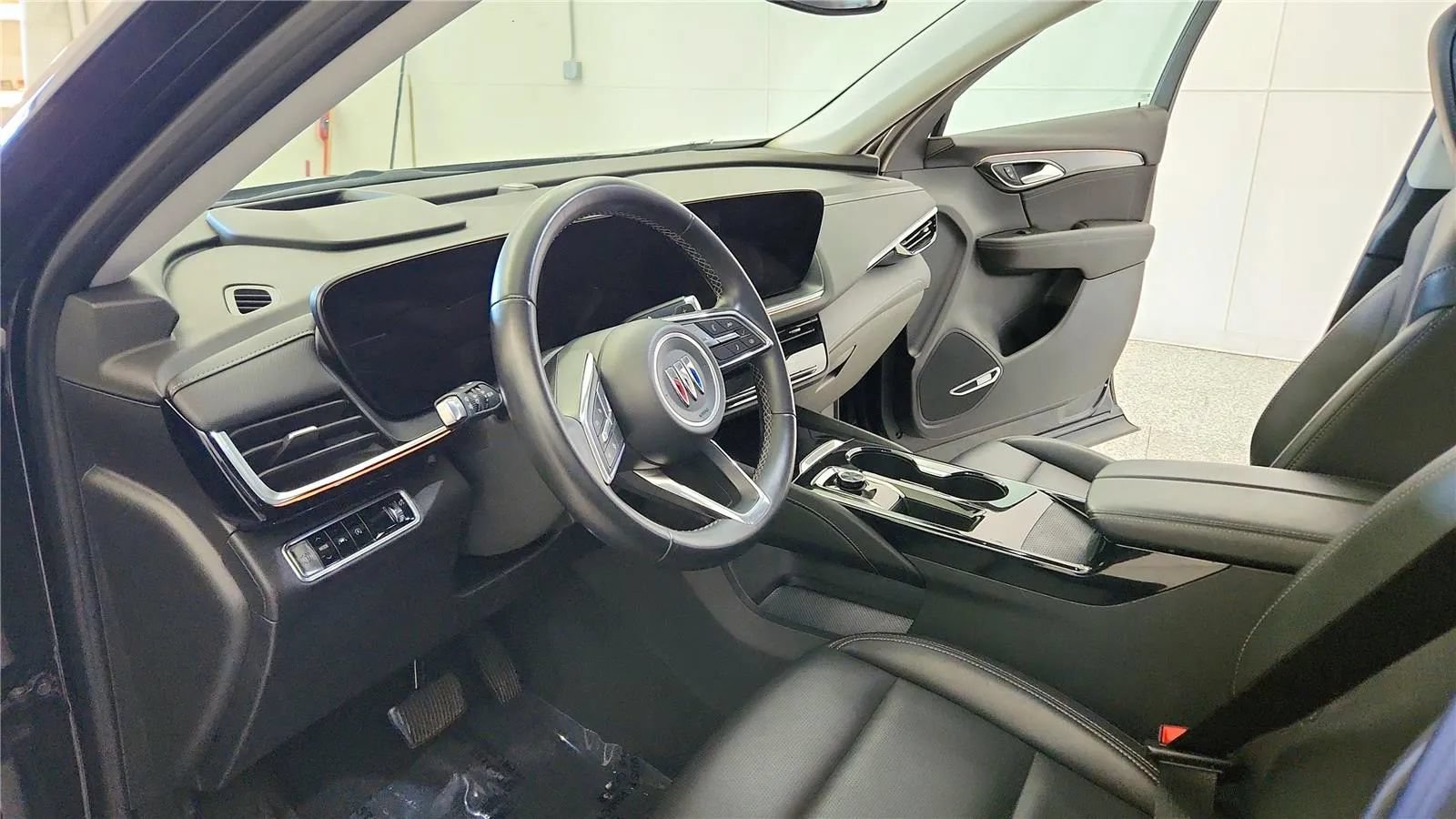 Used 2024 Buick Envision Preferred AWD/4WD image 15