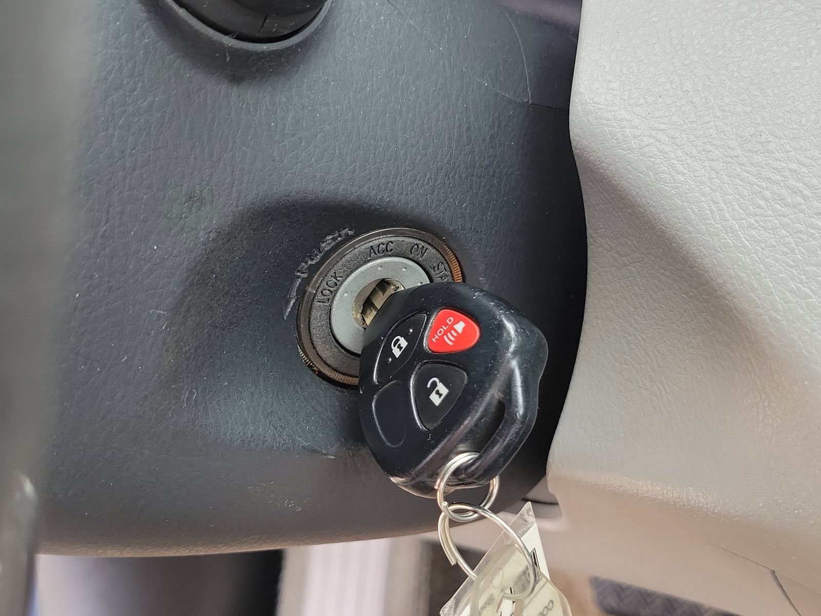 Used 2010 Toyota RAV4 4WD w/ 3rd Row image 30