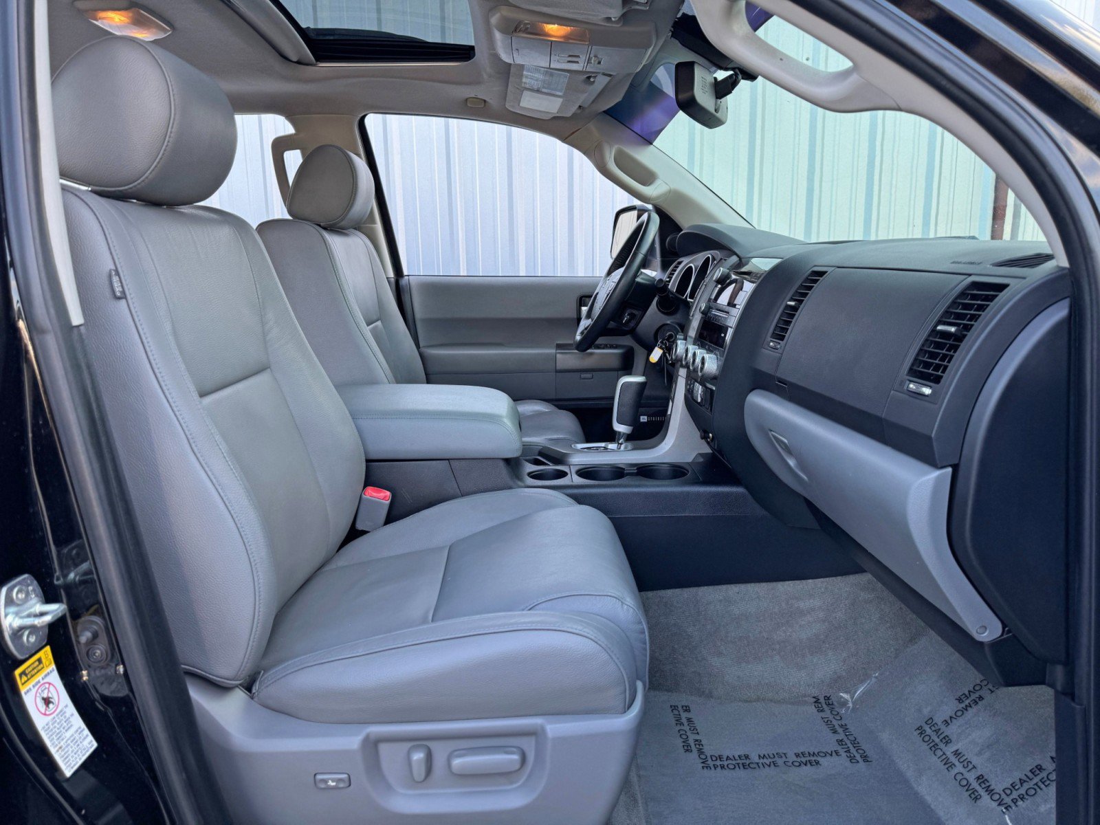 Used 2010 Toyota Sequoia Limited image 15