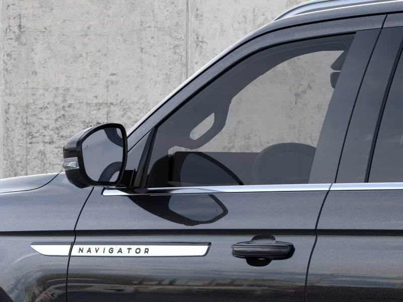 New 2026 Lincoln Navigator L Reserve AWD/4WD image 21