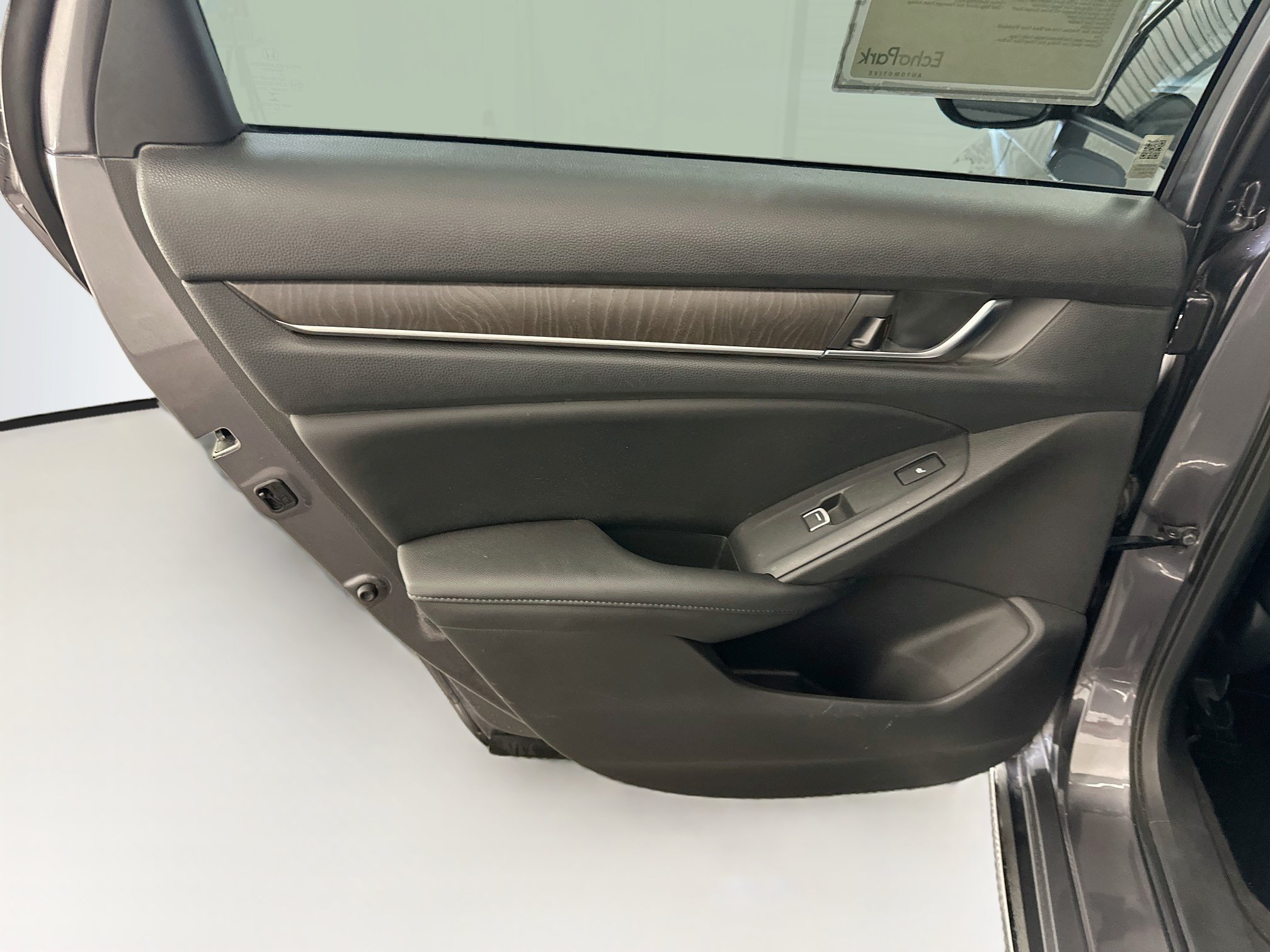 Used 2019 Honda Accord Touring image 28