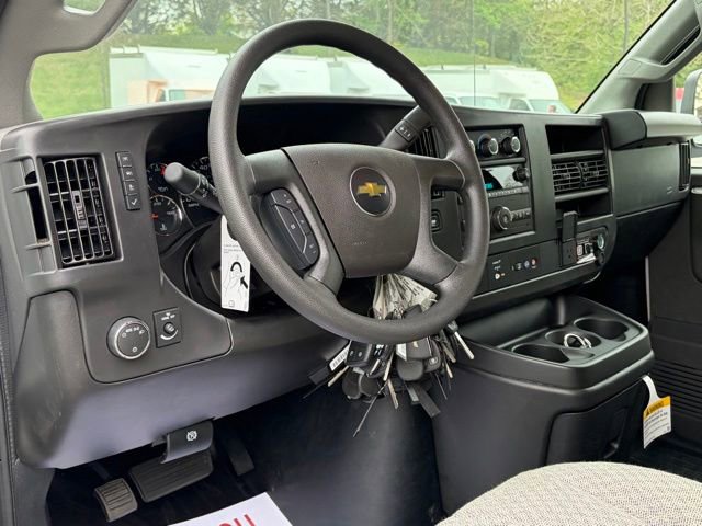 New 2026 Chevrolet Express 2500 w/ Driver Convenience Package RWD image 27