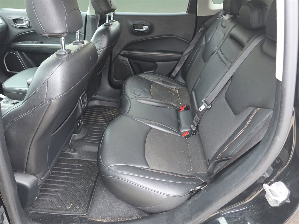 Used 2019 Jeep Compass Latitude image 14