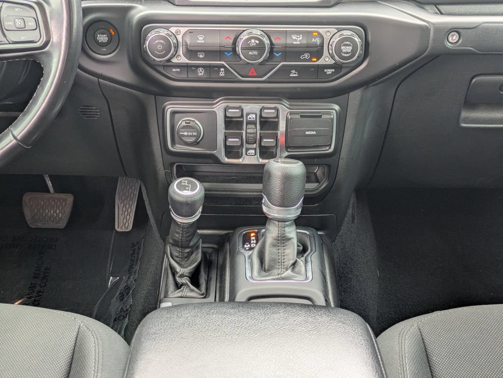 Used 2022 Jeep Gladiator Sport AWD/4WD image 20