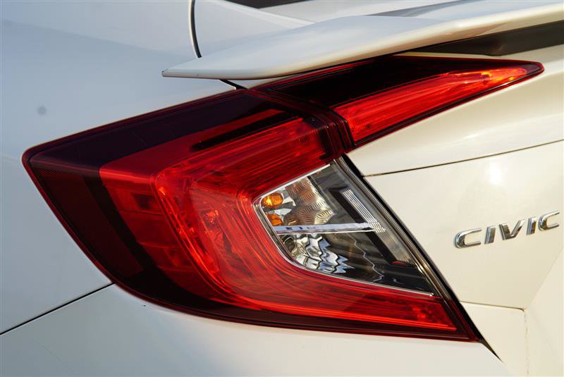 Used 2018 Honda Civic Si image 36