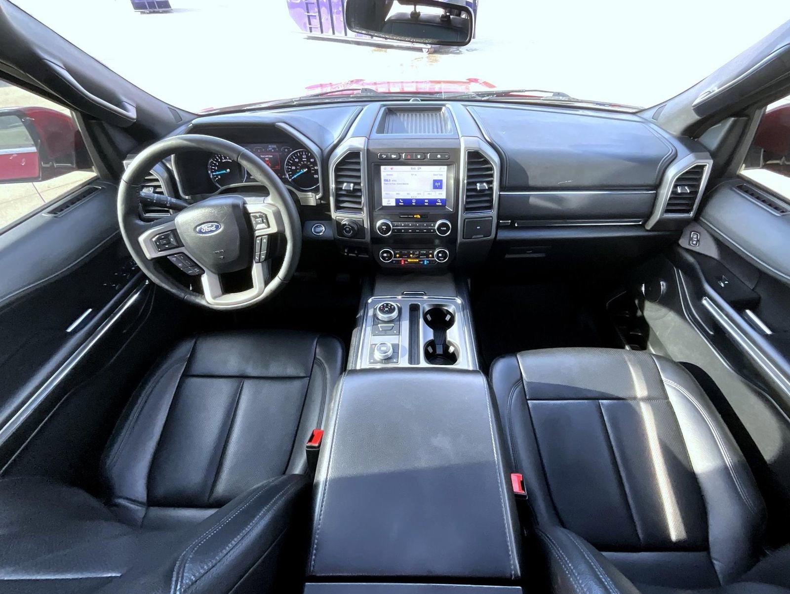 Used 2021 Ford Expedition XLT image 14