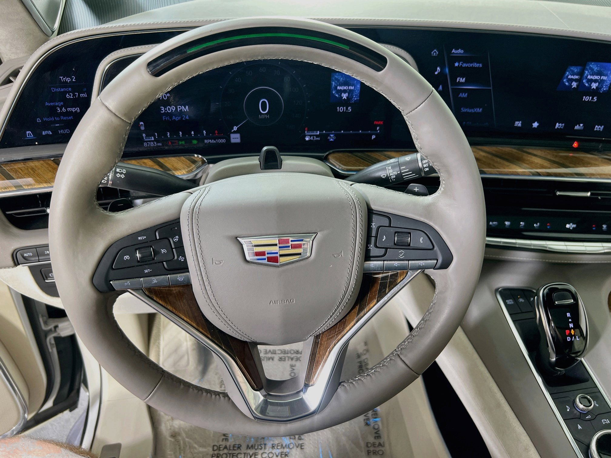 Used 2022 Cadillac Escalade Premium Luxury Platinum AWD/4WD image 11