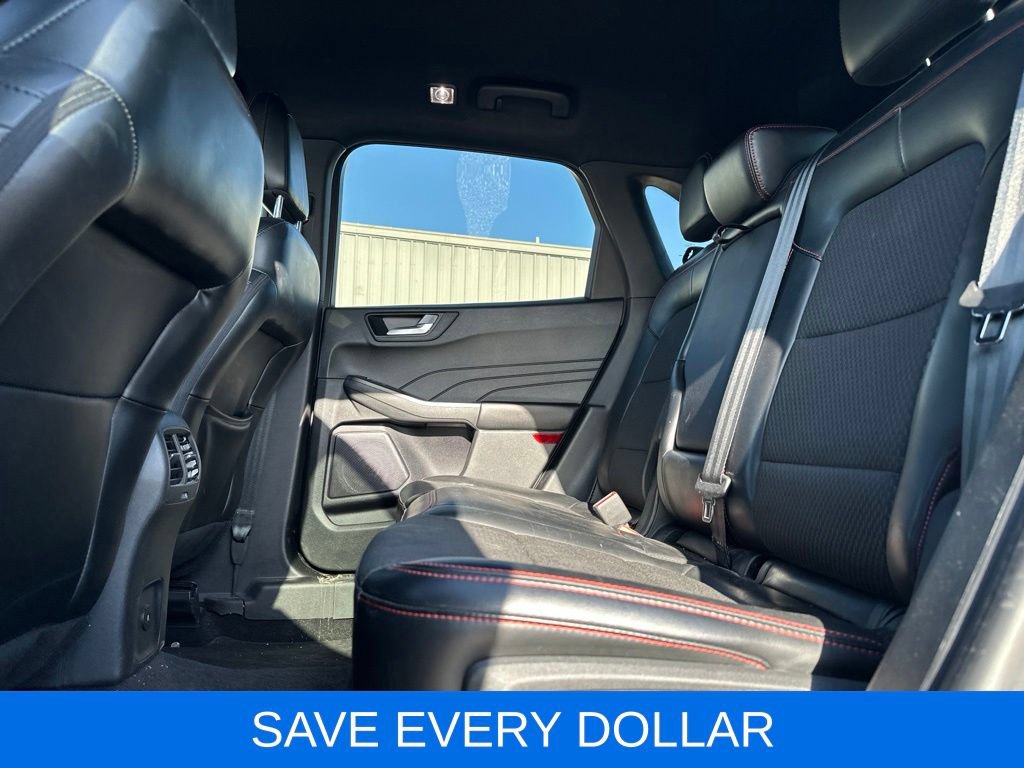 Used 2023 Ford Escape ST-Line w/ Tech Pack #1 FWD image 17