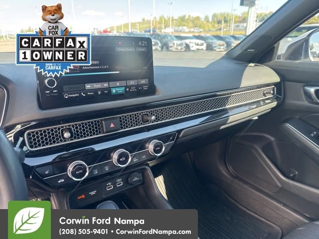 Used 2024 Honda Civic Sport Touring image 9