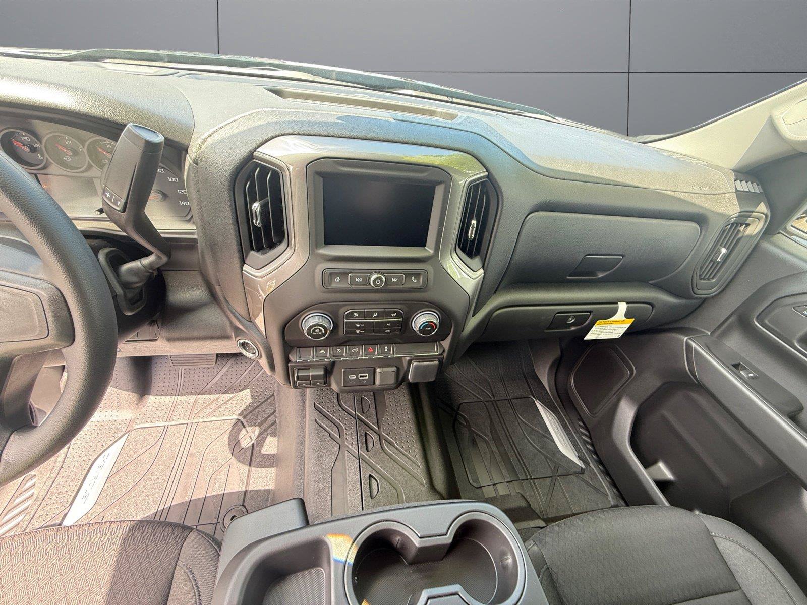 New 2026 Chevrolet Silverado 1500 Custom AWD/4WD image 12