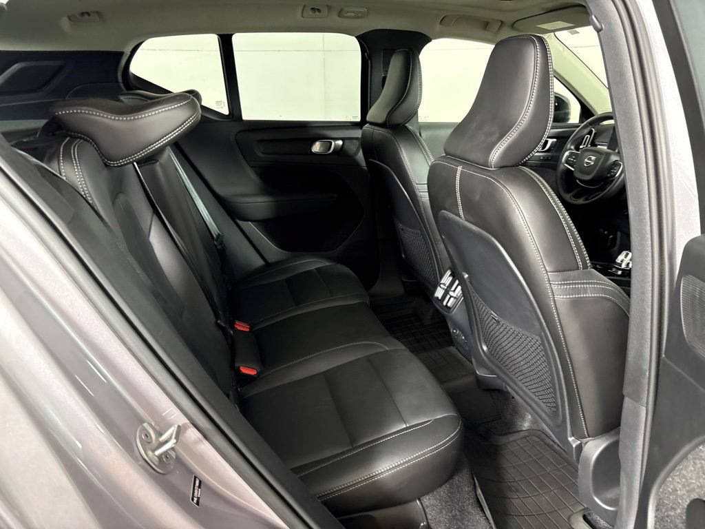 Used 2026 Volvo XC40 B5 Plus AWD/4WD image 20
