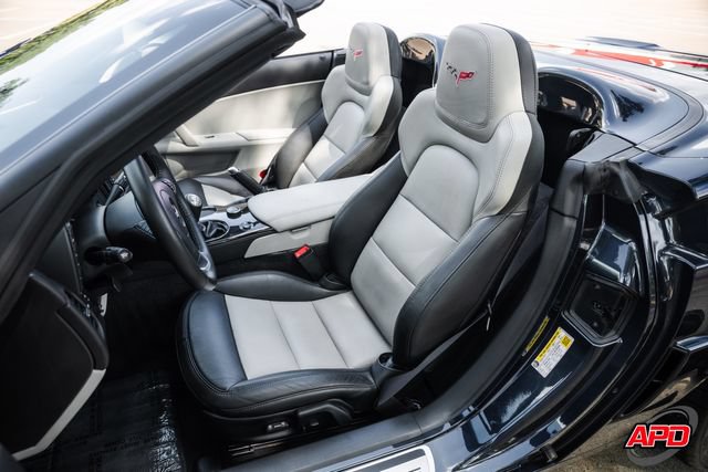 Used 2013 Chevrolet Corvette 427 w/ 1SB Preferred Equipment Group RWD image 4