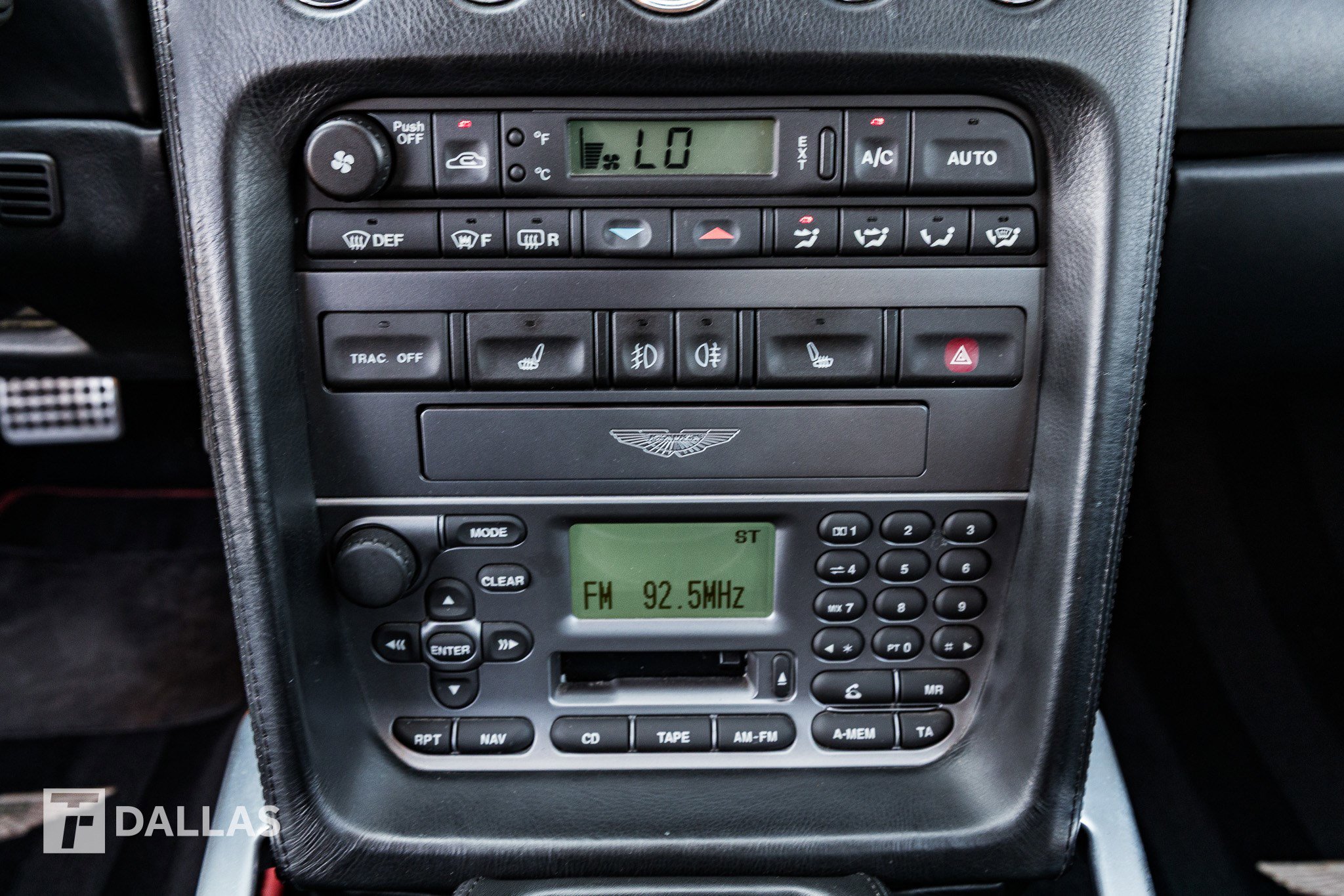 Used 2005 Aston Martin Vanquish S image 27