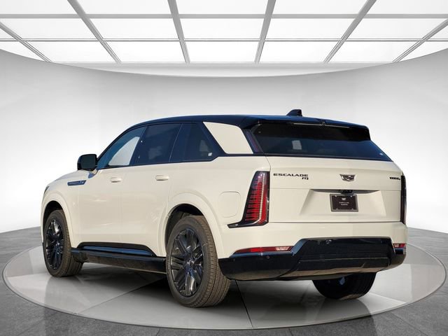 New 2025 Cadillac Escalade IQ Sport 2 w/ LPO, ONYX Package image 7
