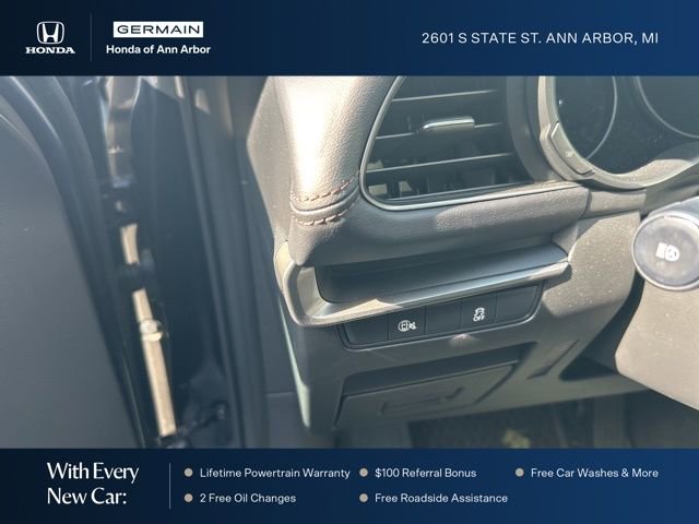 Used 2024 MAZDA MAZDA3 s image 15