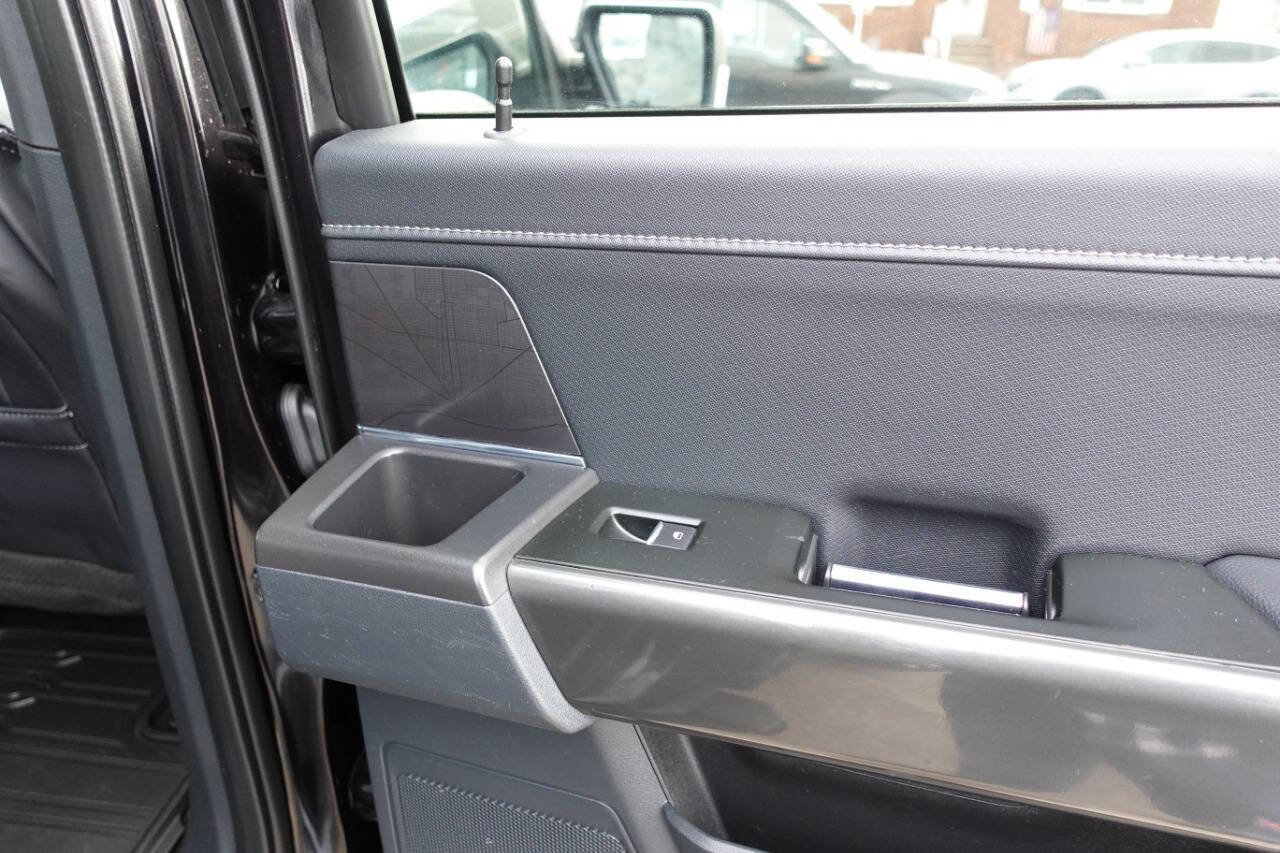 Used 2022 Ford F150 XLT w/ Equipment Group 302A High image 29