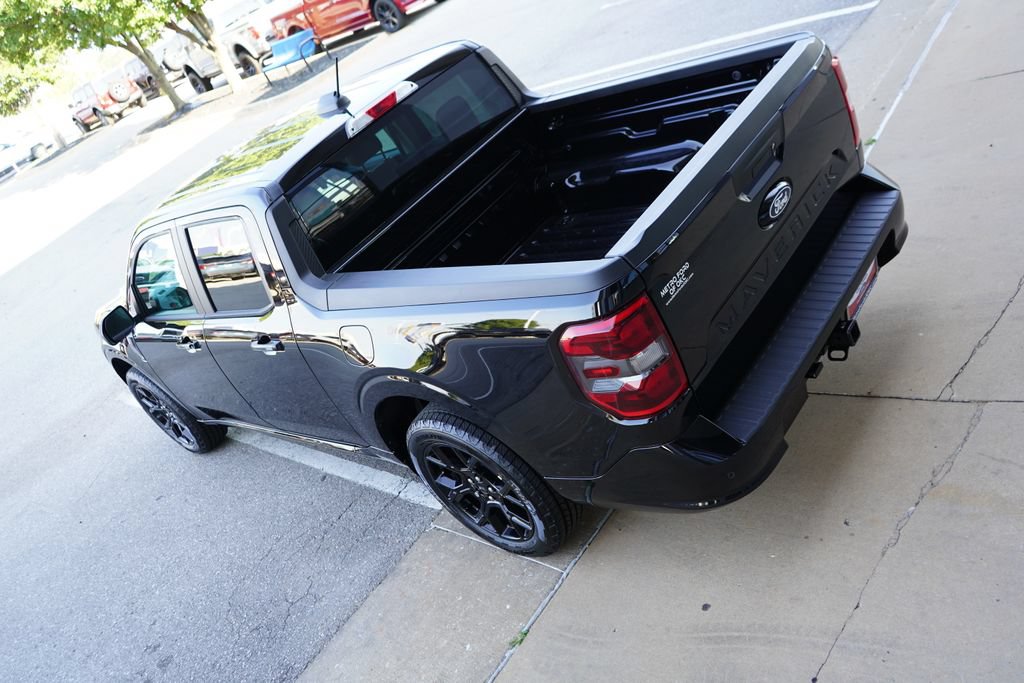 New 2026 Ford Maverick Lobo AWD/4WD image 12