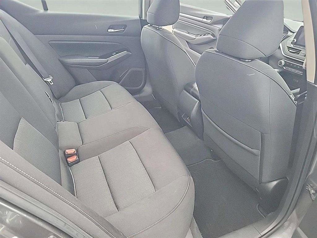 Used 2022 Nissan Altima 2.5 SV w/ SV Premium Package image 23
