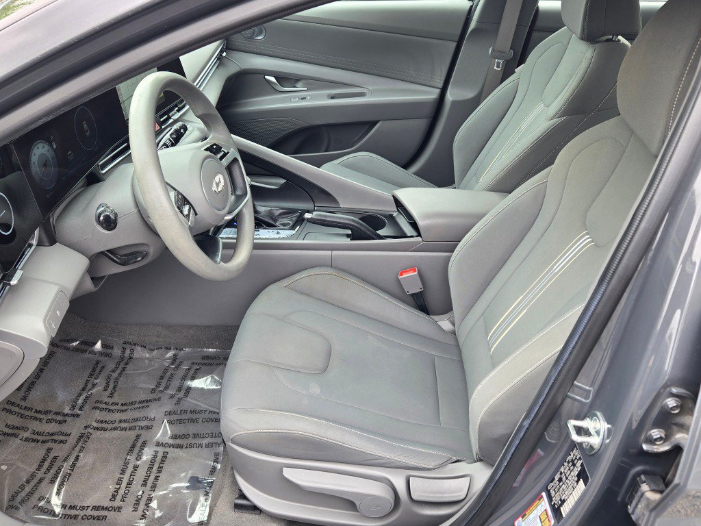 Used 2024 Hyundai Elantra SEL FWD image 20