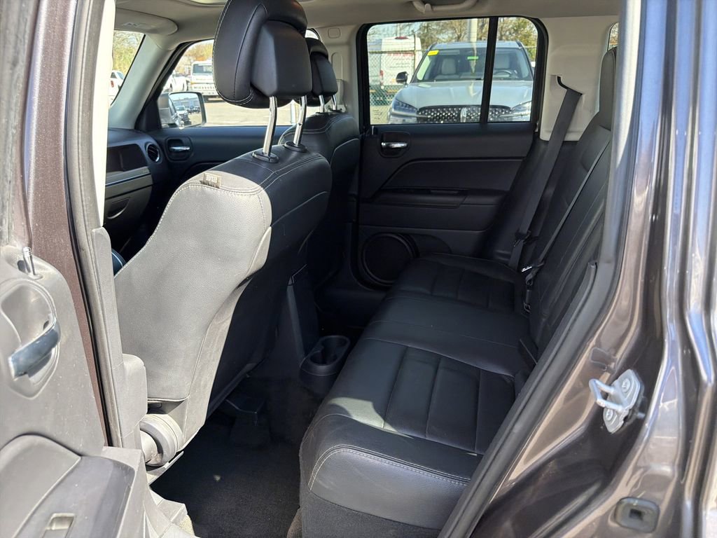Used 2015 Jeep Patriot High Altitude image 13