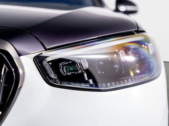 Used 2025 Mercedes-Benz Maybach S 680 4MATIC image 28