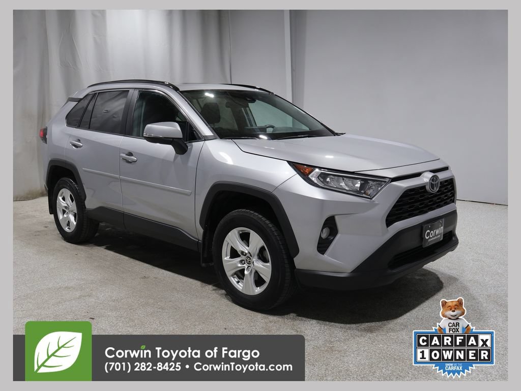 Used 2021 Toyota RAV4 XLE w/ Convenience Package AWD/4WD image 1