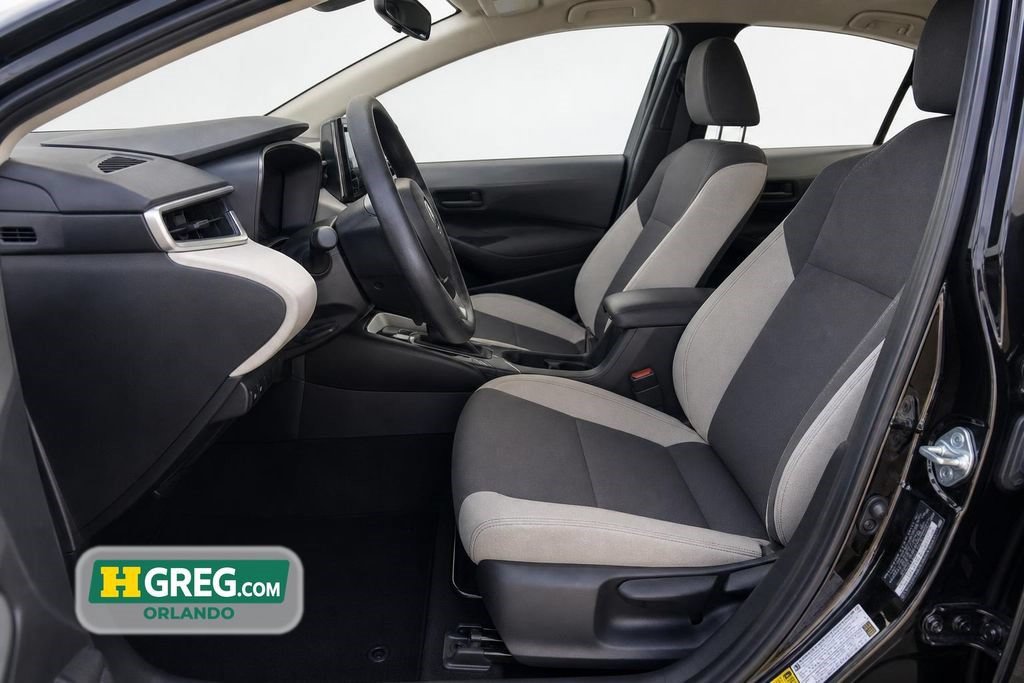 Used 2024 Toyota Corolla LE FWD image 7