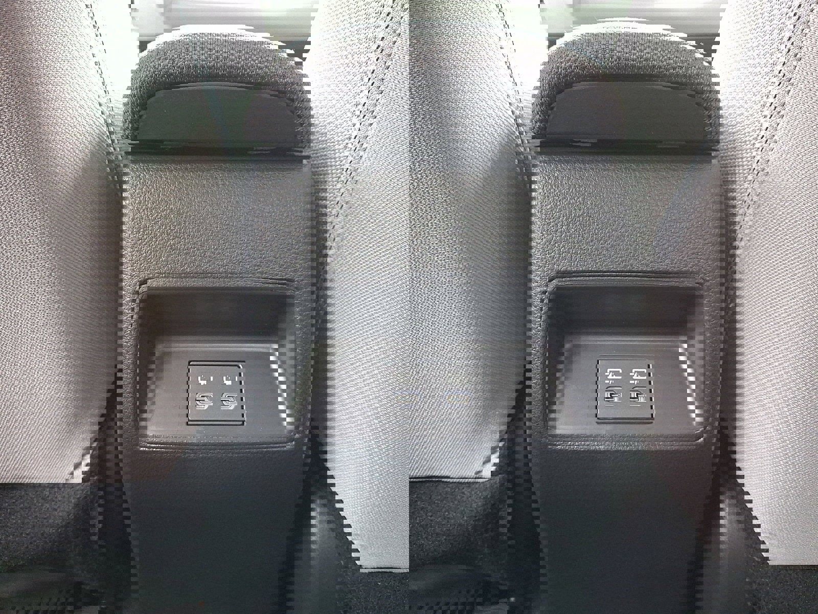 Used 2026 Toyota Corolla LE FWD image 11