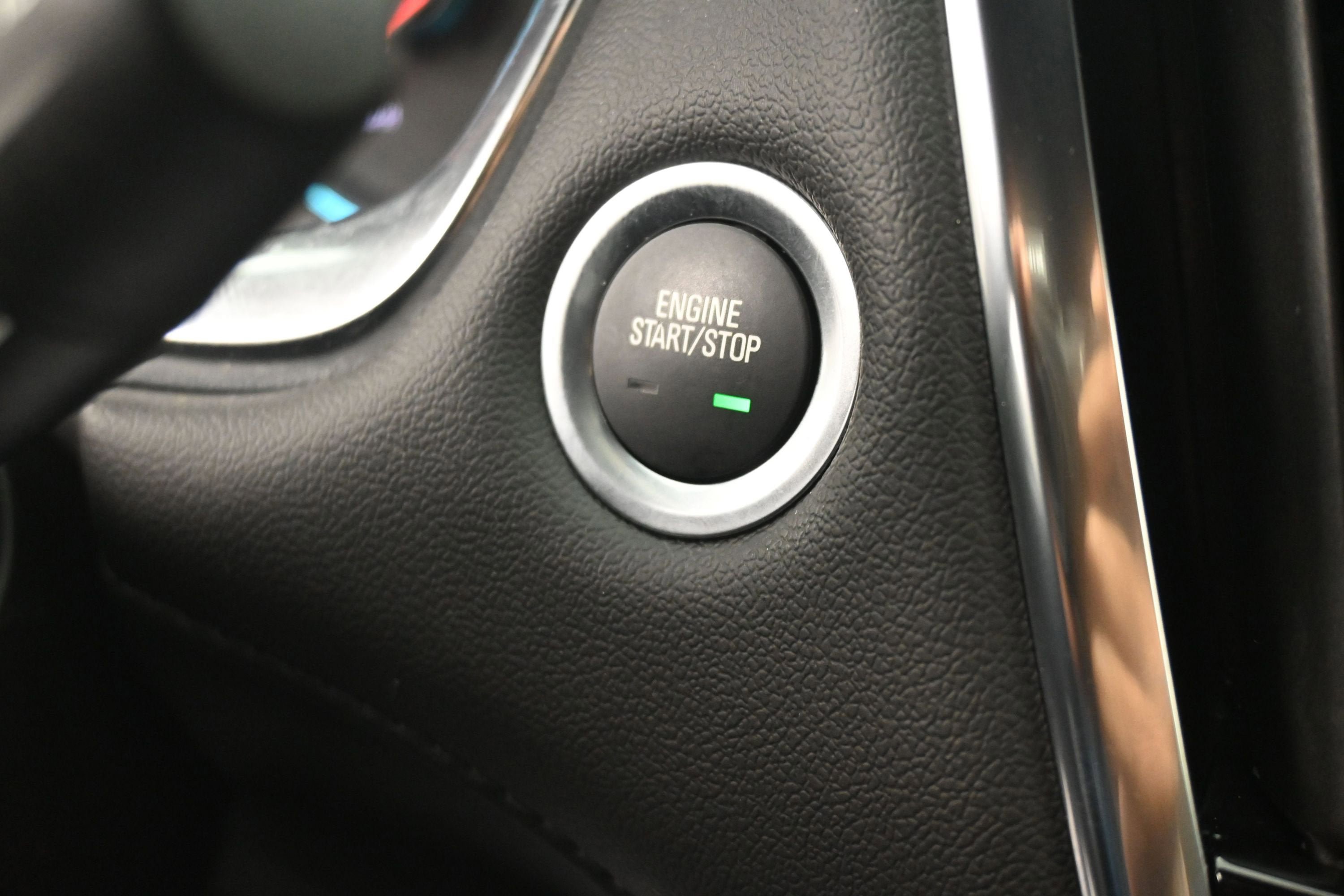 Used 2023 Chevrolet Traverse LT AWD/4WD image 18