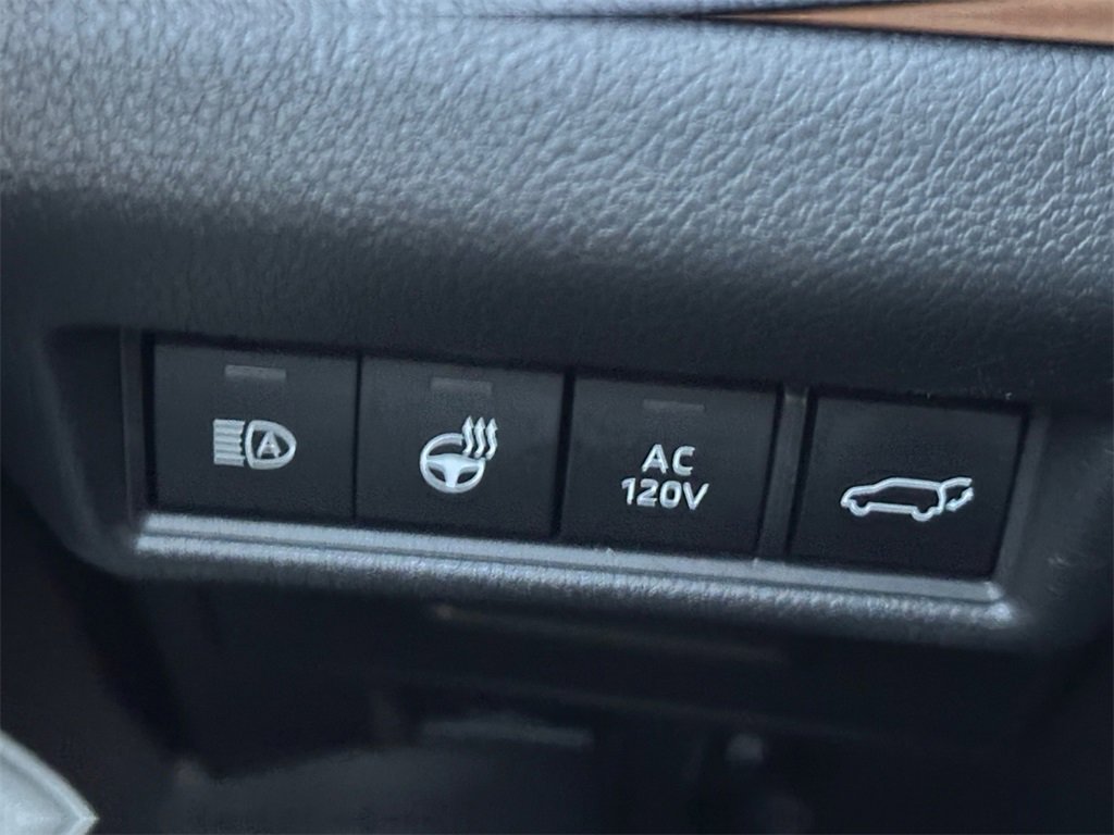 Used 2024 Toyota Grand Highlander Limited image 19