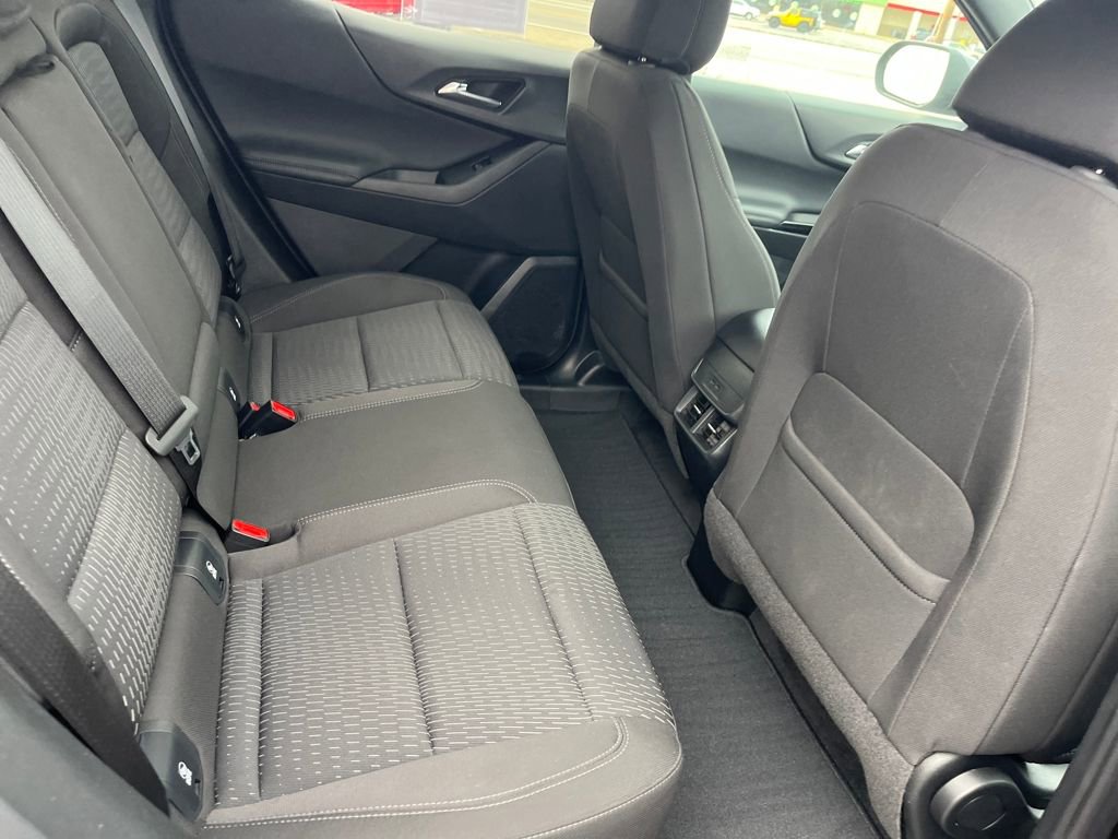 Used 2025 Chevrolet Equinox LT image 25