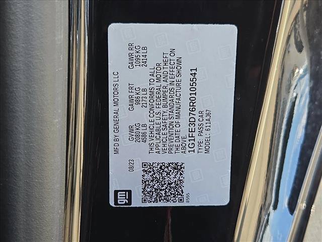 Used 2024 Chevrolet Camaro LT RWD image 22