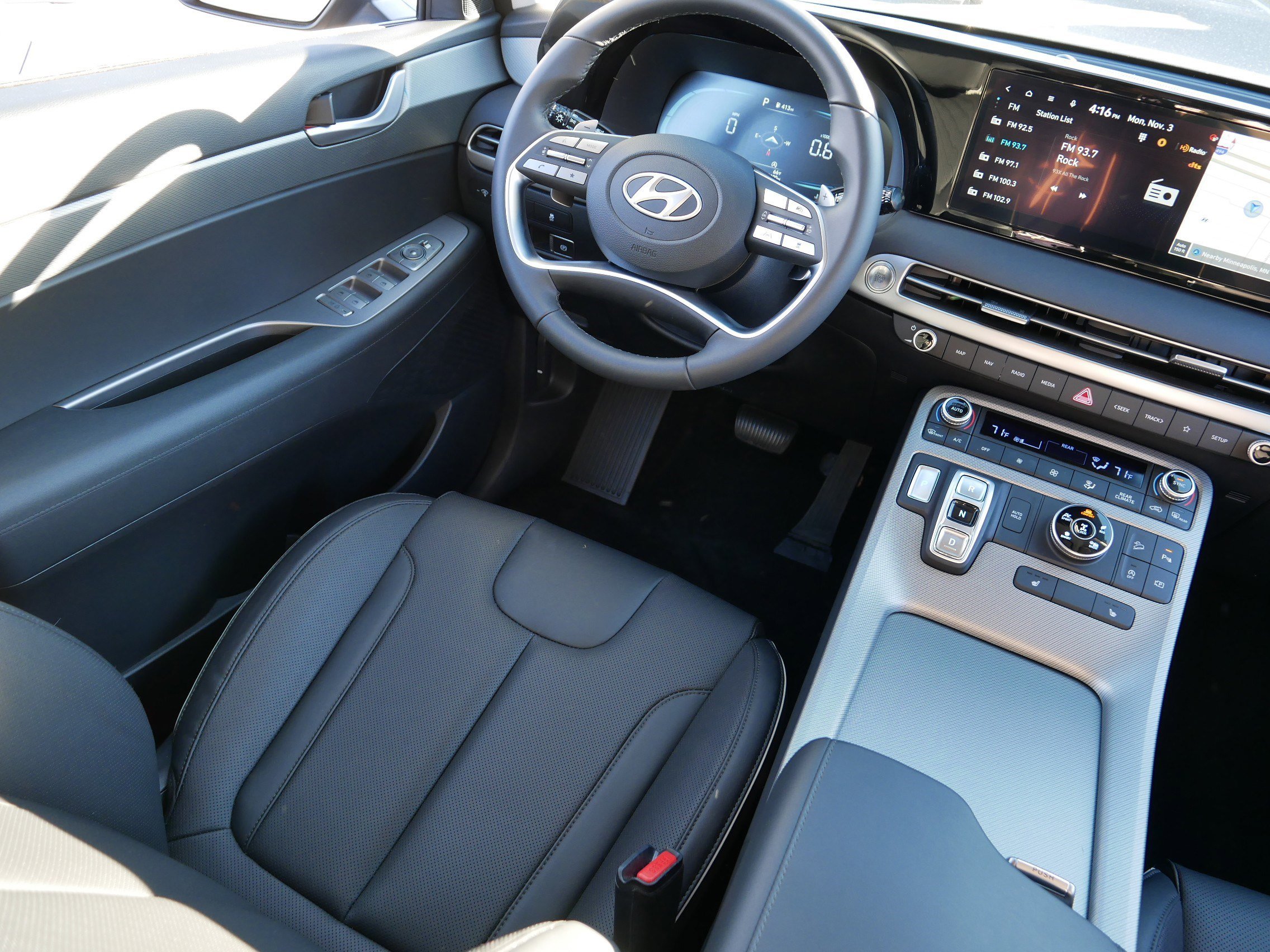 Used 2025 Hyundai Palisade SEL AWD/4WD image 9
