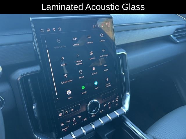 Used 2024 GMC Acadia AT4 w/ Luxury Package image 18